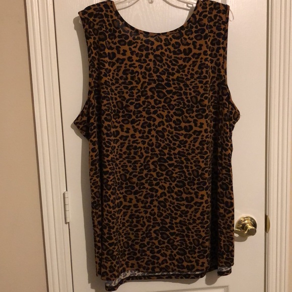 Women top , Size 3X (24 W-26W) - Picture 3 of 4